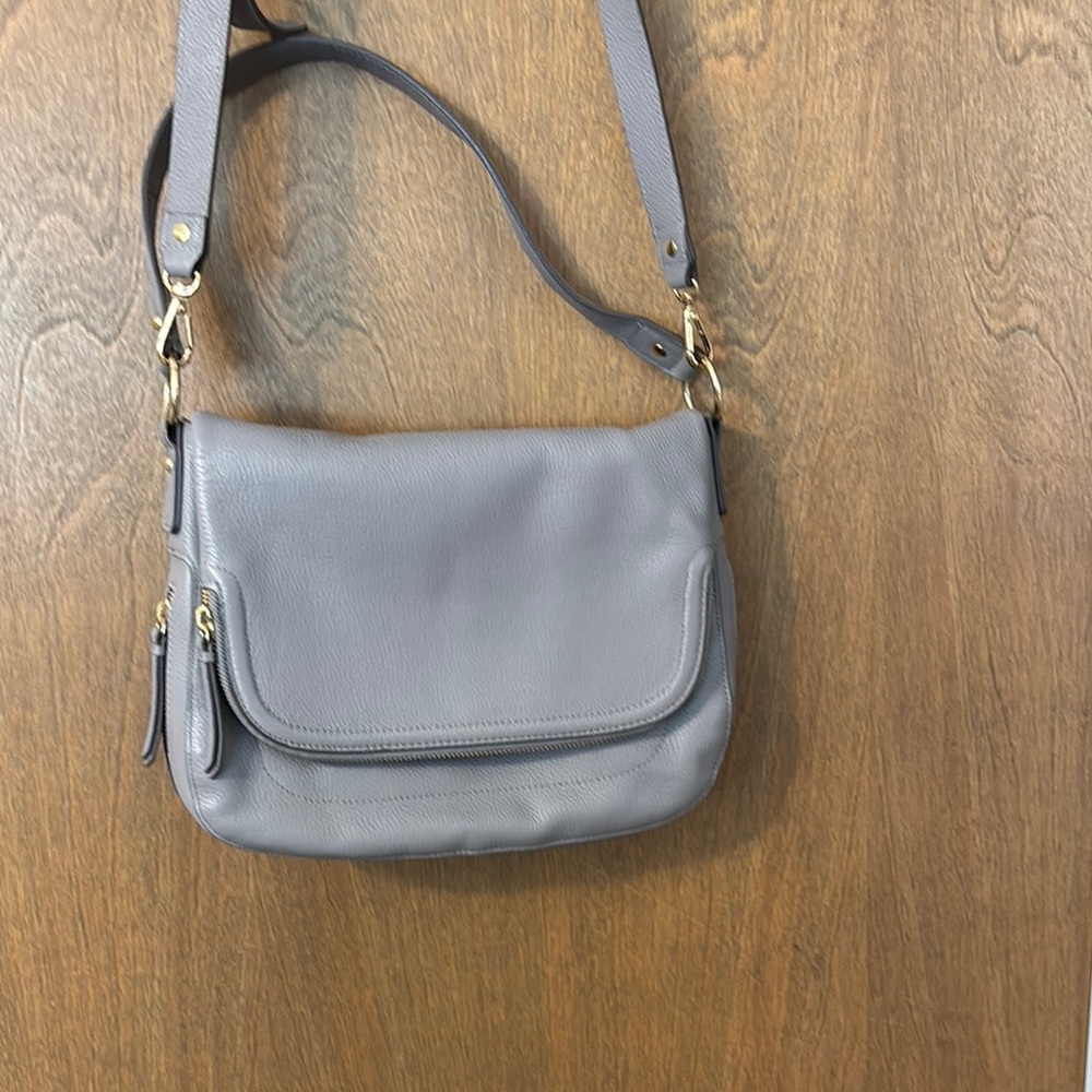 Chic Gray Leather Shoulder Bag